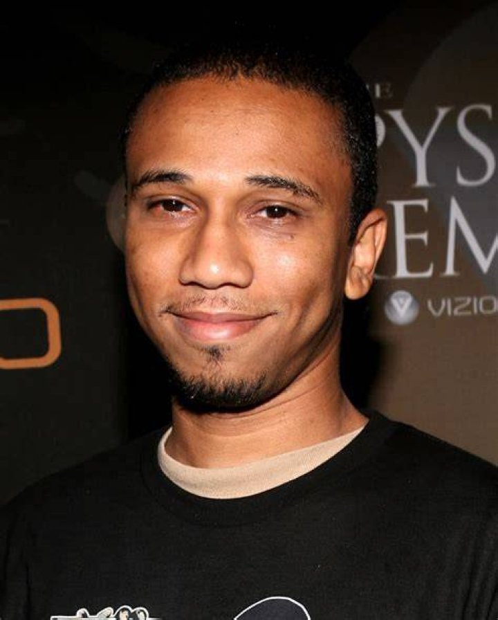 Aaron McGruder Biography, Birthday, Young, Networth, Wife, Boondocks, Black Jesus,DJ, Black America