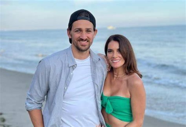 ABC: Ian Pannell Age Wikipedia; Net Worth & Wife – Is He Married?