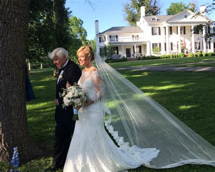 Adam Wright: Age, Wiki, Biography, CNN Pamela Brown Husband, Wedding and Married Life