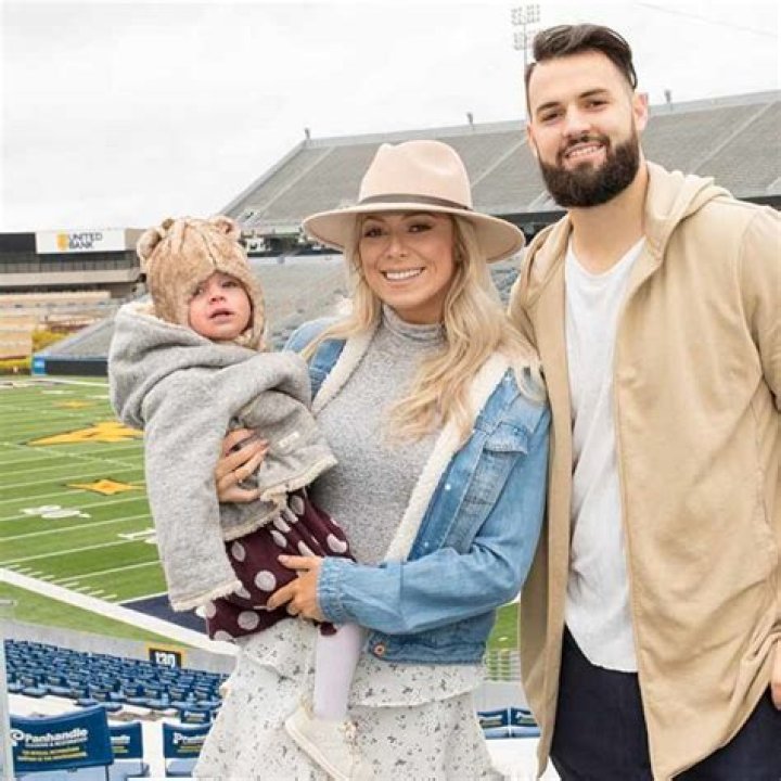 Adeline James Grier Age, Date Of Birth, Birthday, Instagram And Photos Of Will Grier’s Daughter