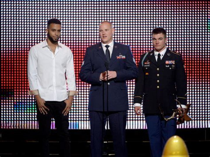 Alek Skarlatos – Net Worth, Age, Wikipedia, Biography, Height, Family