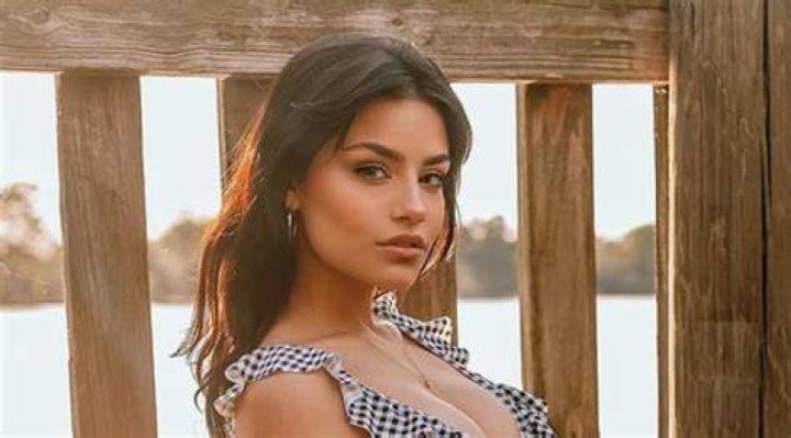 Amanda Trivizas Wiki, Age, Instagram, Height, Net Worth, Model, Family and Nationality