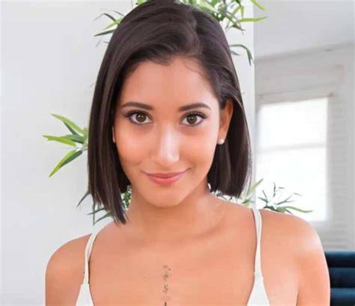 Angel Smedley Wiki, Age, Height, Instagram, Net Worth, Boyfriend, Biography