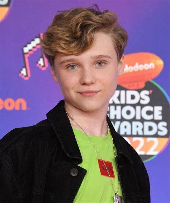 Asher Bishop Age, Wiki, Biography, , Height, Parents, Instagram
