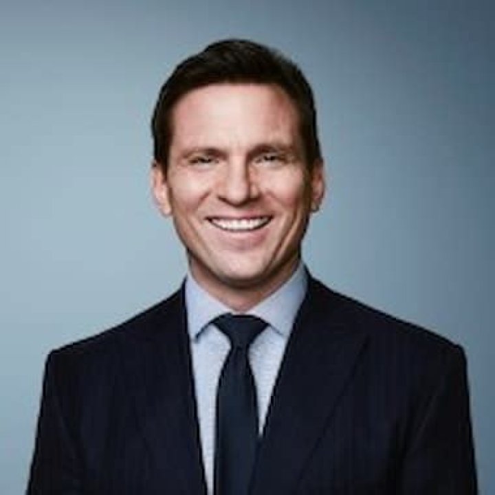 Bill Weir Bio, Age, Parents, Siblings, Wife, Kids, CNN, Salary, Net Worth