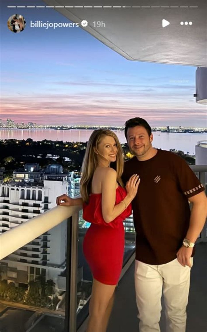 Billie Jo Powers Husband, Married, Net Worth, Age, Height, Kids, Bio