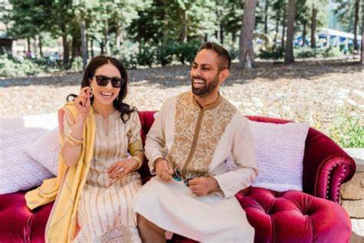 Cassandra Sethi Age, Net Worth, Children | Wife Of Ramit Sethi