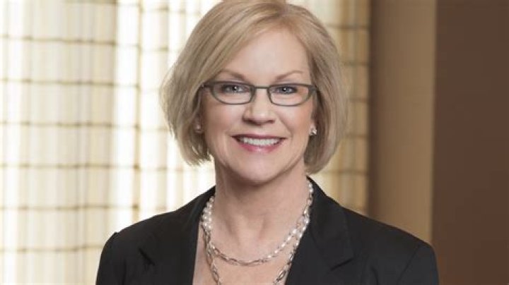 Catherine P. Bessant Biography, Age, Family, Husband, Salary, Education, Net Worth and Career