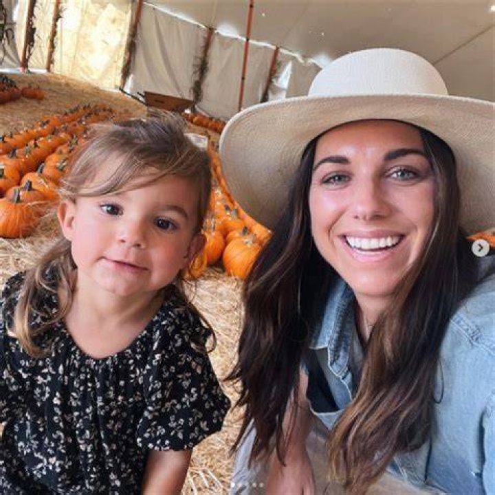 Charlie Elena: How Old Is Servando Carrasco’s Daughter?