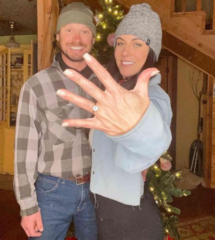Cohutta Lee Grindstaff Is Engaged To His Long Time Girlfriend Katelyn Corley
