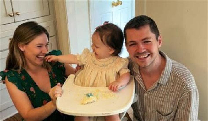 Damian McGinty Bio, Wiki, Age, Family, Girlfriend, Movies, TV Shows and Net Worth