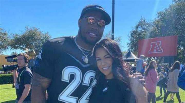 Derrick Henry Height and Weight, Wiki, Biography – Is He Married To Adrianna Yasmin Rivas Yet? Age, Daughter, Instagram