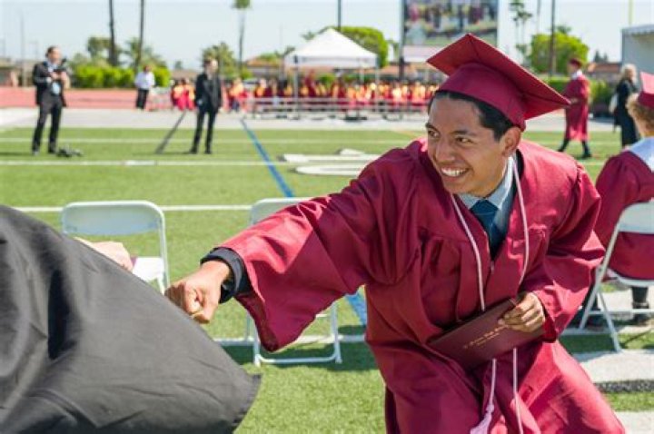 Diego Gonzalez Murder: 17-Year-Old From El Modena High School Orange County Caught Up In Love Triangle