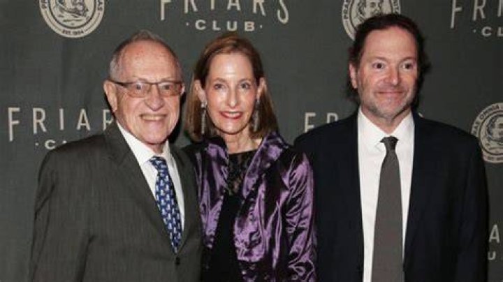 Elon Dershowitz (Ella Dershowitz’s Son) Bio, Wiki, Age, Wife, and Net Worth