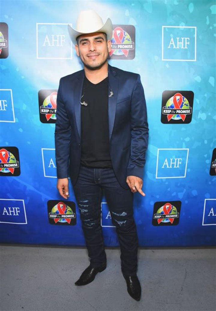 Espinoza Paz Height, Wiki, Biography, Age, Girlfriend, Net Worth
