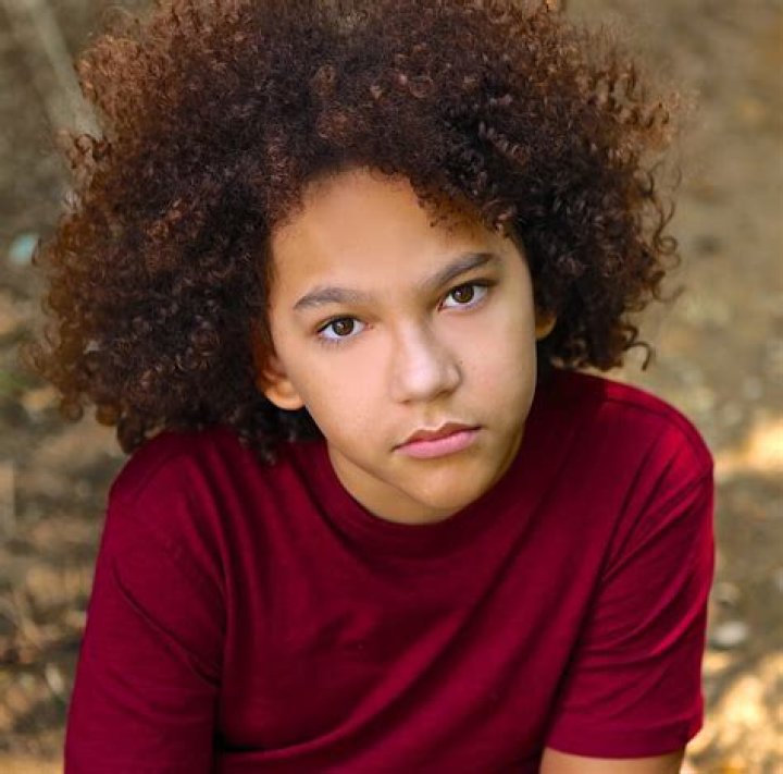 Ethan William Childress Age, Parents: 10 Facts To Know About Actor From Mixed-Ish Season 2