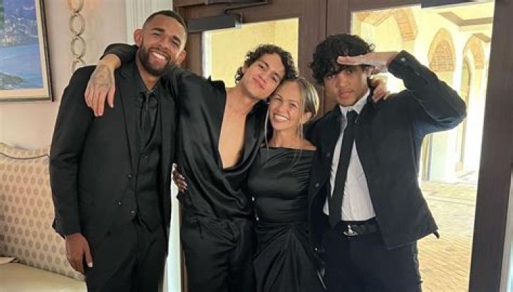 Euphoria: Who Is Dominic Fike Sister? Parents and Family Update, How Many Siblings Does He Have?