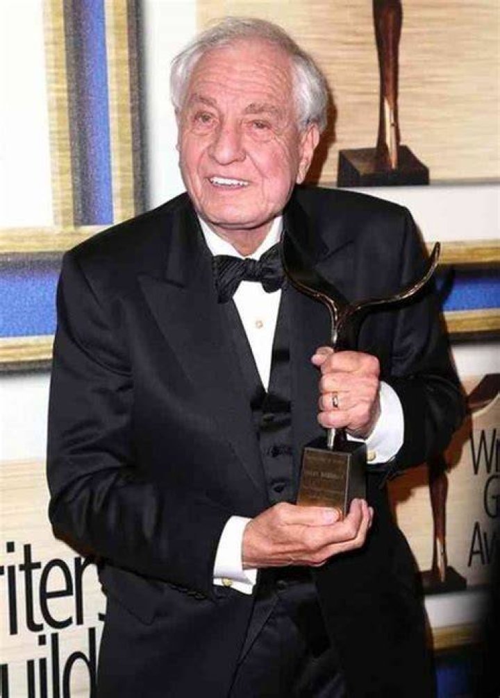 Garry Marshall Net Worth, Income, Salary, Earnings, Biography