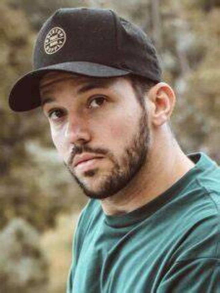 Heath Hussar Biography: Height, Age, Net Worth, Twitter, Girlfriend, Instagram, YouTube