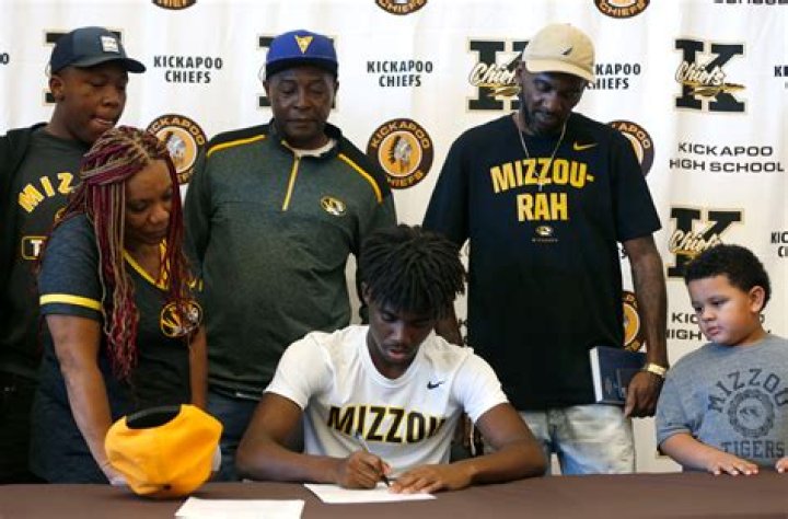 How Old Is Trevon Brazile? Age Parents Instagram Details Of The Small Forward