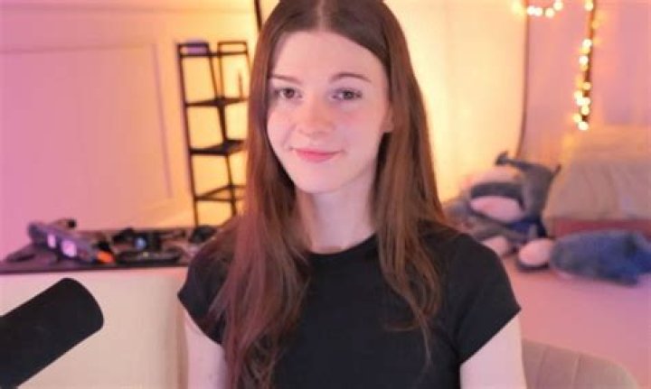 Is F1nn5ter Trans? Gender, Age, Wiki, Biography, Real Name, Net Worth