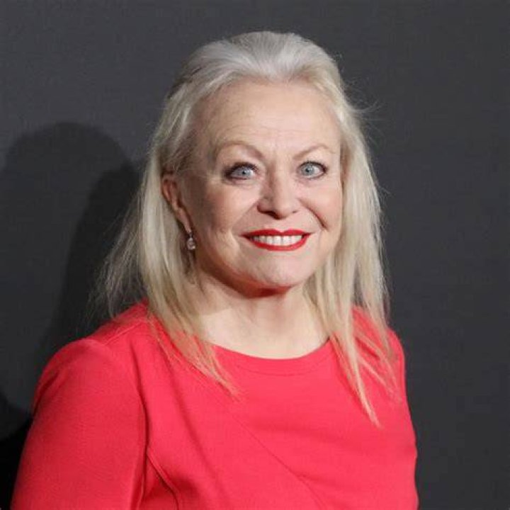 Jacki Weaver’s biography, fact, career, awards, net worth & life story