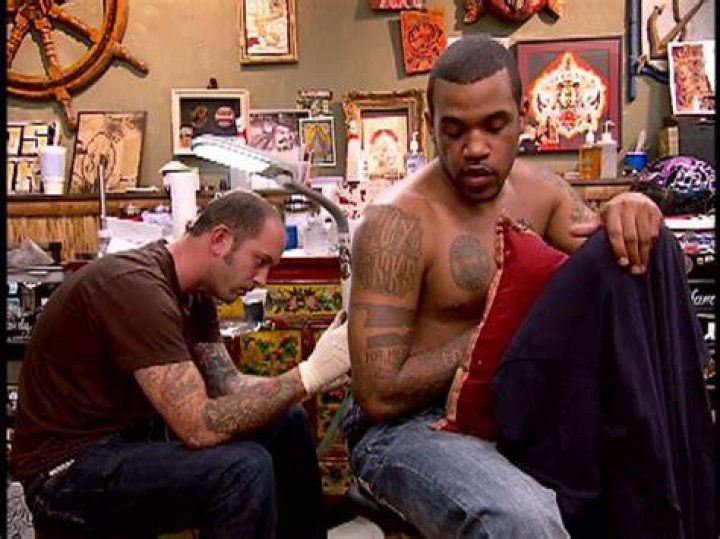 Jens Bergensten: Wife, net worth, tattoos, smoking & body facts