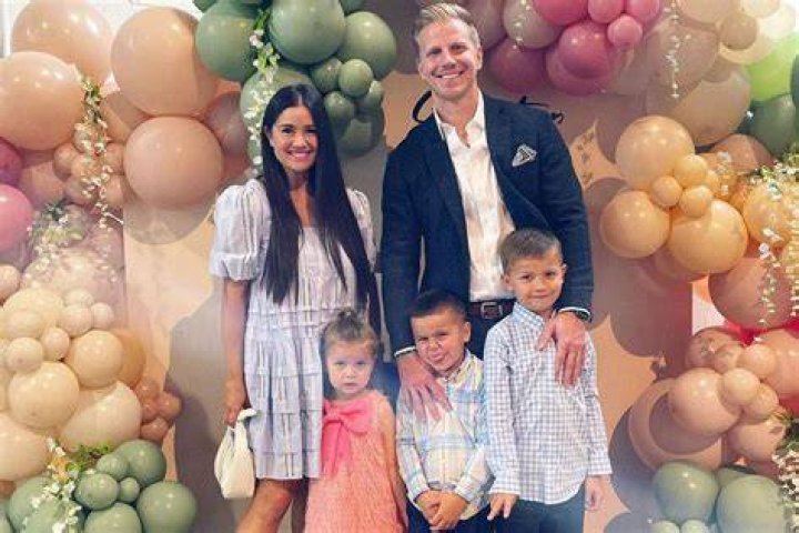 John Lowe Children: How Many Kids With Wife Karen Lowe? Jason Lowe Dad