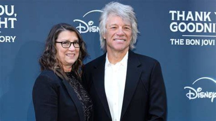 Jon Bon Jovi’s Net Worth, Age, Height, Weight, Wife, Kids, Bio-Wiki