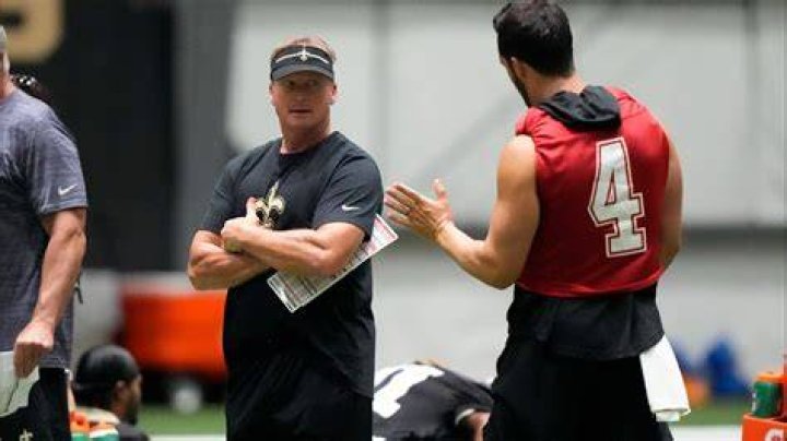Jon Gruden Past Teams Coached, Salary, Net Worth, Height, Contract, Brother, Wife