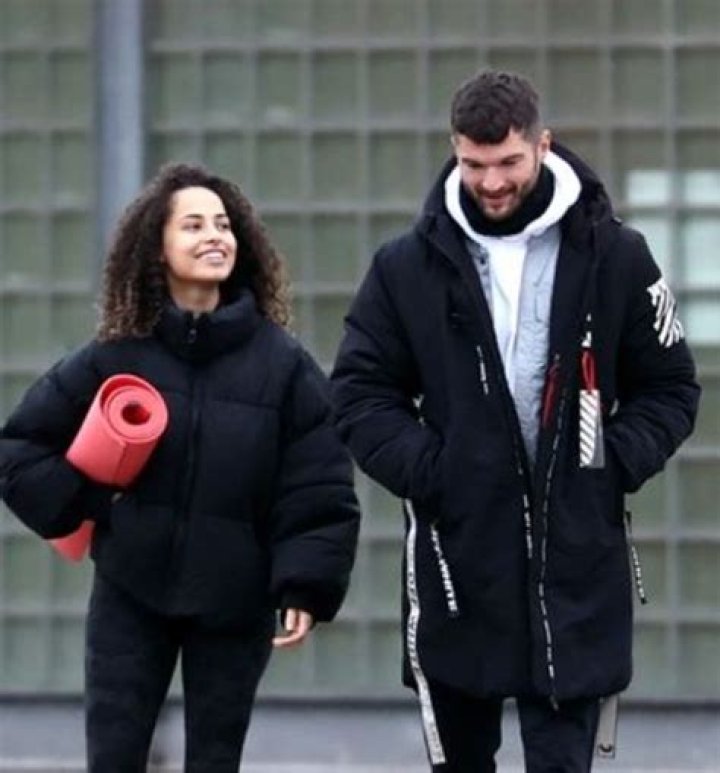 Jon Hosking Model Biography , Age, Height, Amber Gill’s Boyfriend Instagram & Net Worth