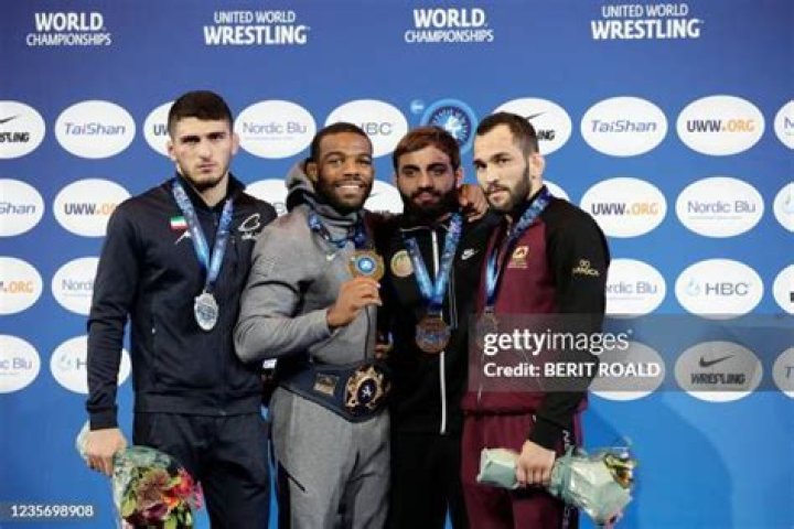 Jordan Ernest Burroughs Age, Wiki, Biography, Parents, Family, Body Measurement, Salary, Net worth
