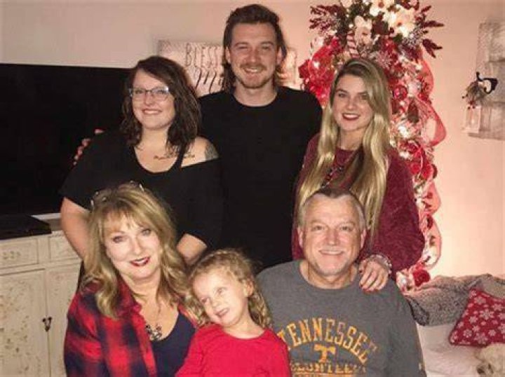 Karen Fairchild Siblings: Does Karen Fairchild have siblings?