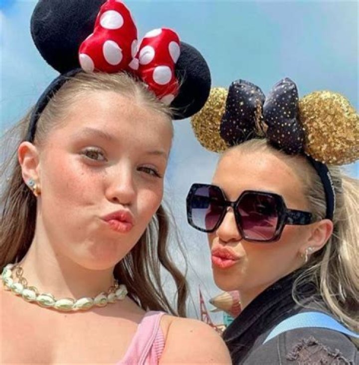 Kristen Scott Wiki [TikTok], Biography , Age, Height, Net Worth, Boyfriend, Family