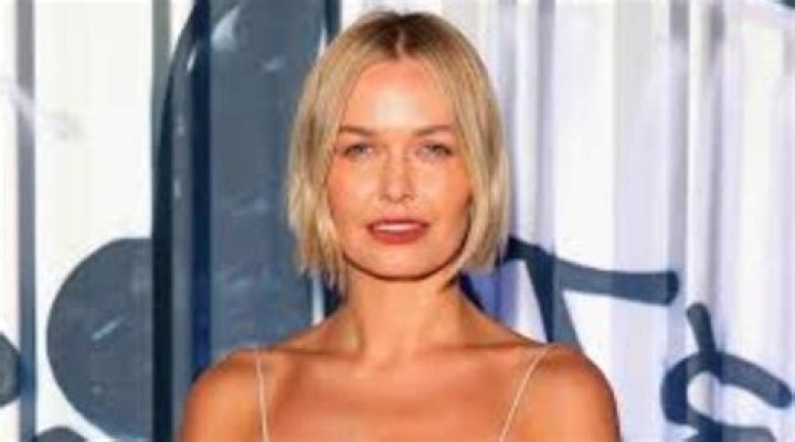 Lara Worthington Wiki, Age, Net Worth, Husband, Height, Wedding, Children, Instagram, Diet