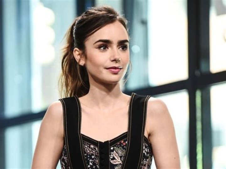 Lily Collins (Actress) Wiki, Biography, Age, Height, Weight, Boyfriend, Ethnicity, Net Worth, Facts