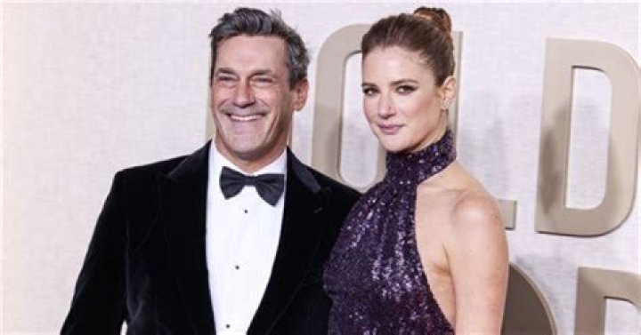 Lindsay Shookus Biography, Wiki, Age, Daughter, Jon Hamm and Net Worth.
