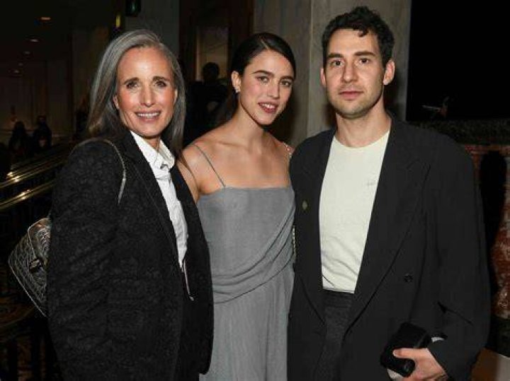 Meet Andie Macdowell Former Husband Rhett Hartzog. His Age Wikipedia Bio and Networth.