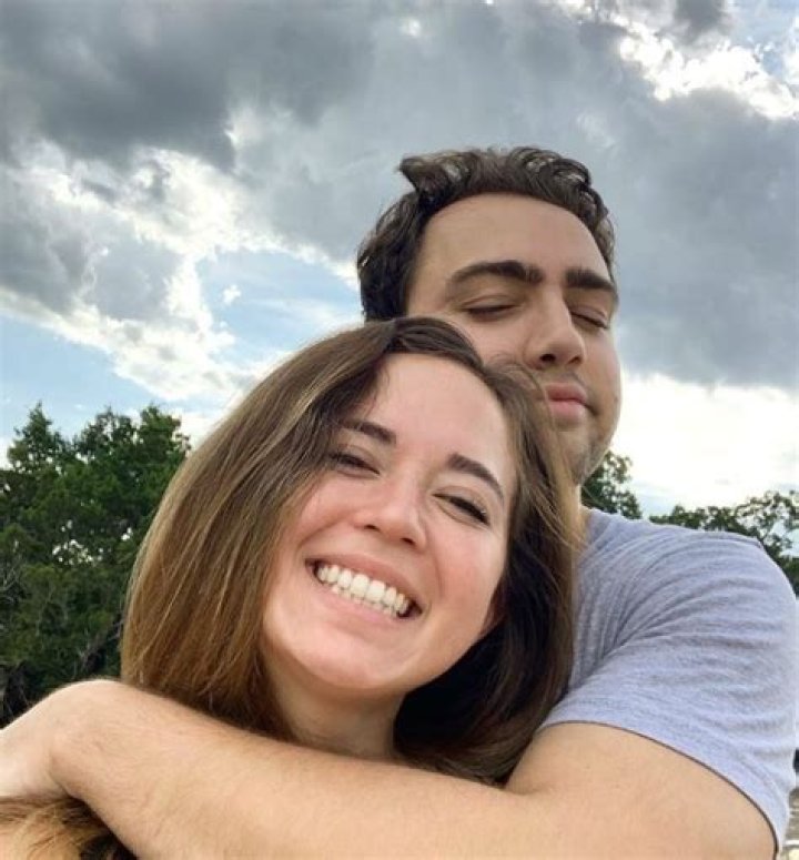 Meet Matthew Rinaudo AKA Mizkif On Twitch His Height And Dating History With Girlfriend Maya Higa Details