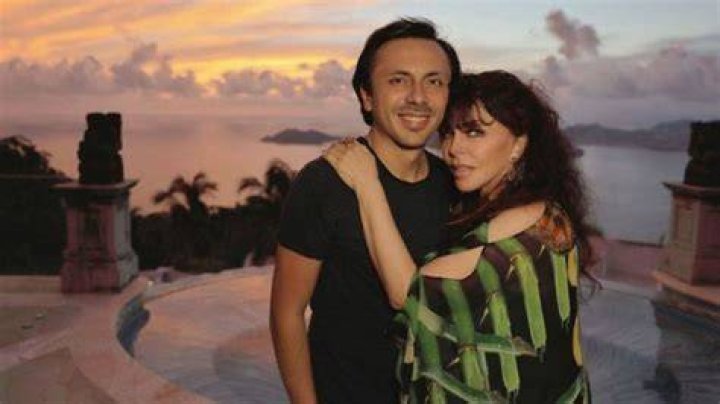 Michel Saenz Castro- Age, Wife, Height, Net Worth, Nationality
