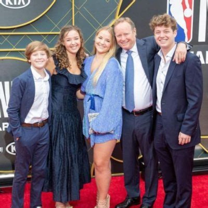 Mike Budenholzer Age, Wiki, Biography, Wife, Children, Salary, Net Worth, Parents