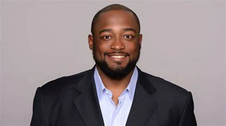 Mike Tomlin Height, Weight, Net Worth, Age, Birthday, Wikipedia, Who, Nationality, Biography