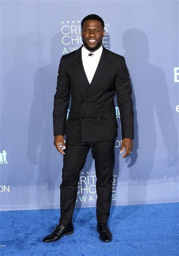 Moses Sumney Height – How Tall Is He? Everything To Know About The Model