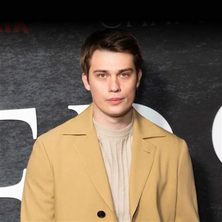 Nicholas Galitzine (Actor) Wiki, Biography, Age, Height, Weight, Family, Net Worth, Girlfriend, Career, Facts