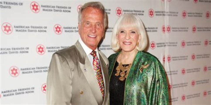 Obituary: Patrick Duffy Wife Carlyn Rosser Cause Of Death – How Did She Die?