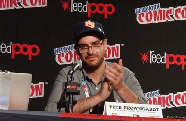 Peter Browngardt Biography, Age, Height, Parents, Wife, Movies and Net Worth