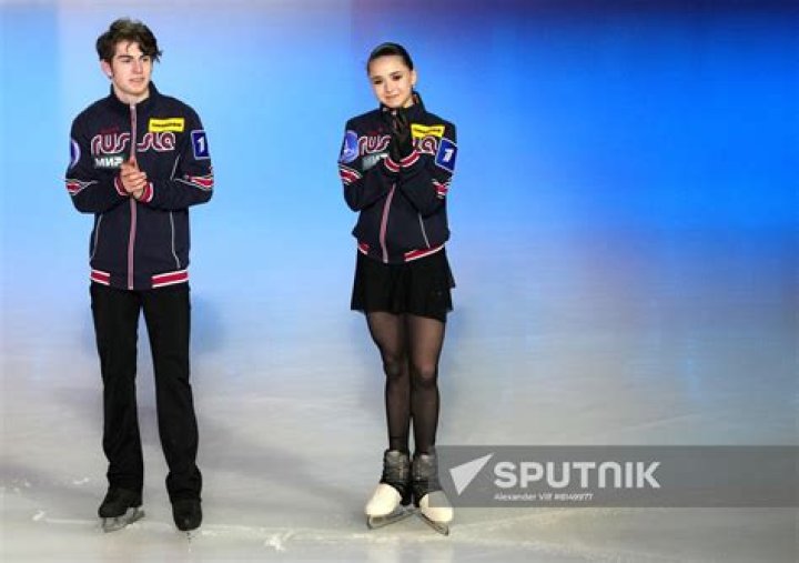 Russian figure skater: Meet Mark Kondratyuk Parents, Girlfriend Family & Siblings