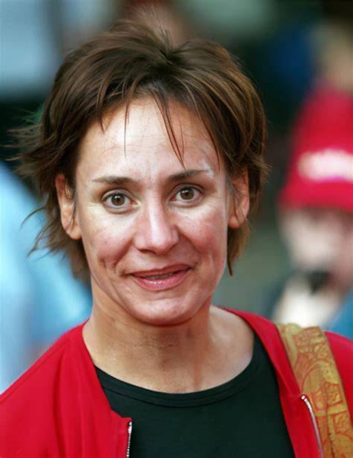 Samantha MacLachlan Net Worth, Income, Salary, Earnings, Biography