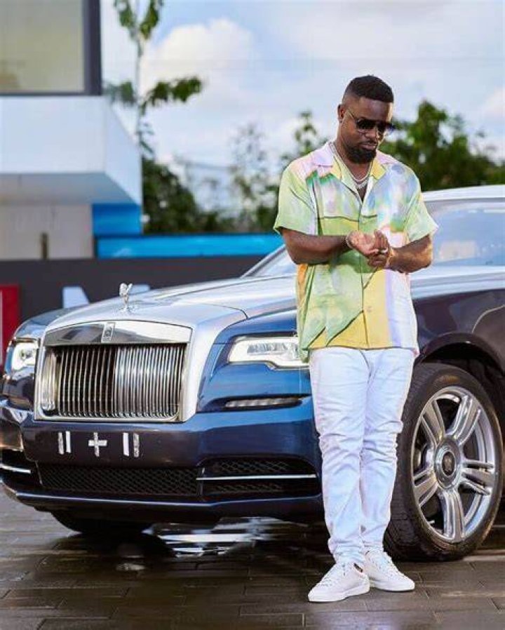 Sarkodie: Biography, Net Worth, Endorsements, Latest Songs & Awards