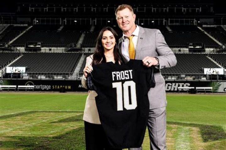 Scott Frost Wife Ashley Neidhardt – Salary, Net Worth, Age, Height & Children